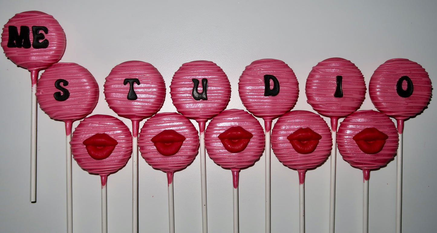 Custom Cake Pops