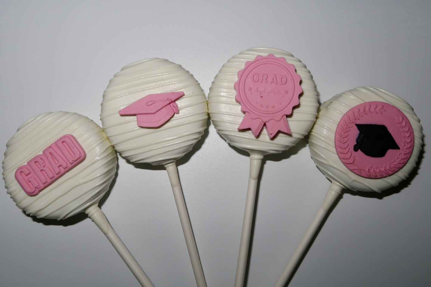 Custom Cake Pops